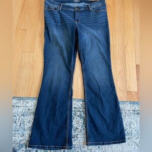 Torrid Luxe Slim Boot Cut Denim Jeans NEW 22T